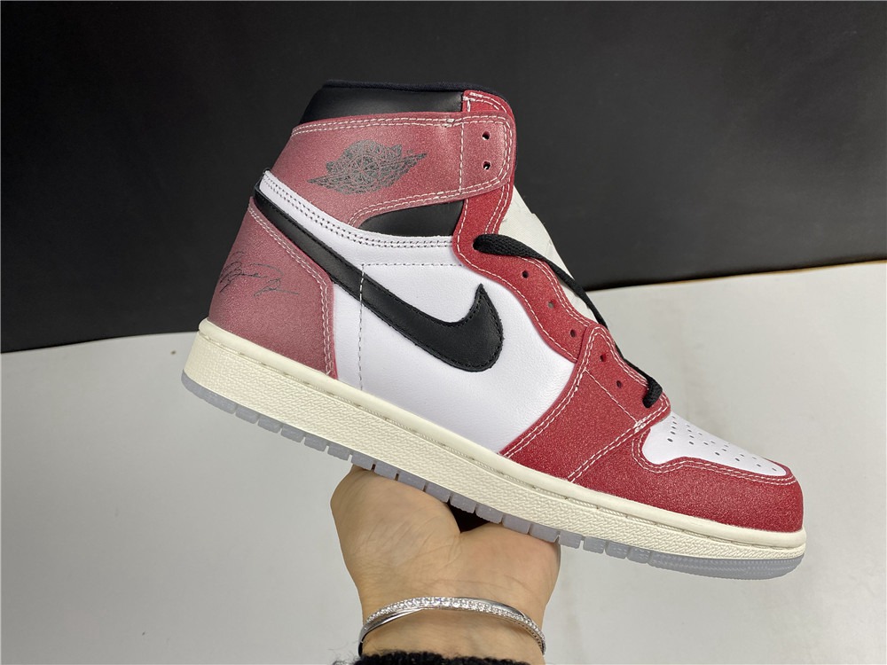 Trophy Room x Air Jordan 1 High OG DA2728-100